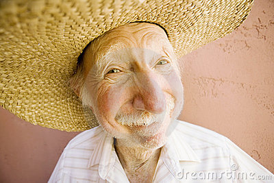 senior-citizen-man-cowboy-hat-5368168.jpg