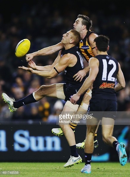 481748558-brian-lake-of-the-hawks-punches-the-ball-gettyimages.jpg