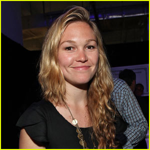 julia-stiles-next-dexter-girl.jpg