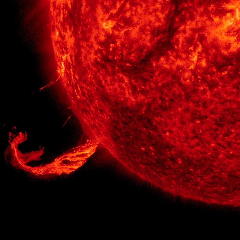 outburst-sun-sdo-feb-2015.jpg