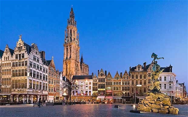 Cathedral-Antwerp_2289442b.jpg