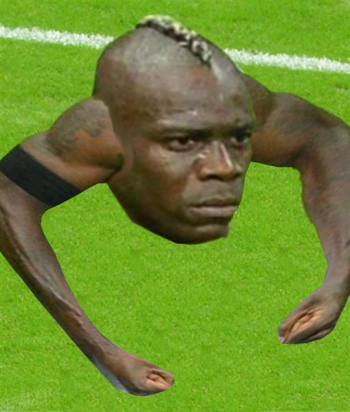 Testa_di_Balotelli_con_braccia.jpg