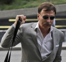 kroenke.jpg