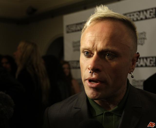 keith-flint-2009-8-3-16-10-29.jpg