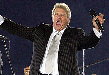 John-Farnham-6525704.jpg