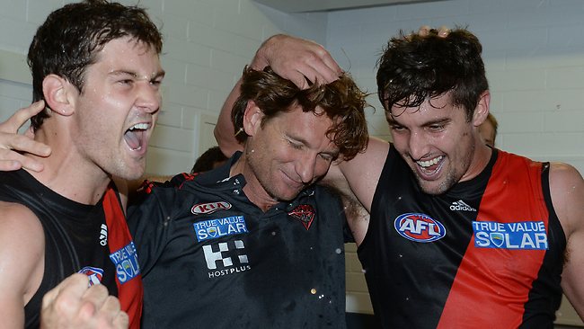 219999-essendon-players-with-james-hird.jpg