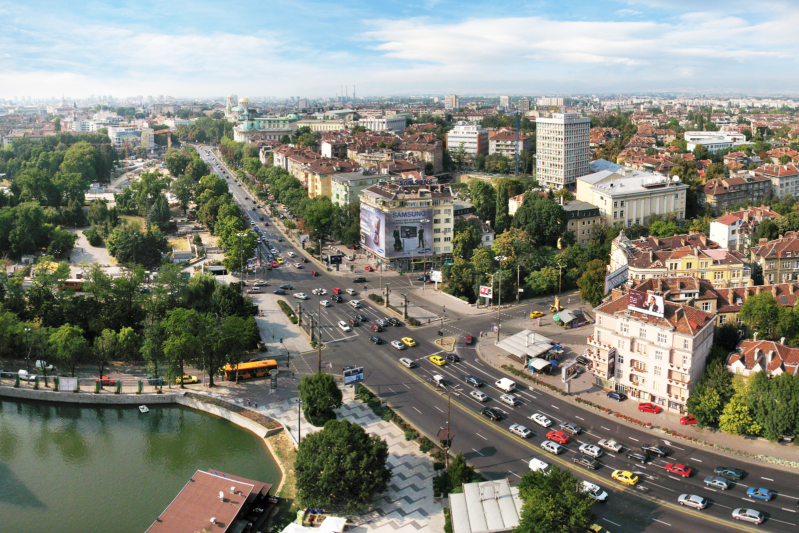 Downtown_Sofia_Boby_Dimitrov_1.jpg