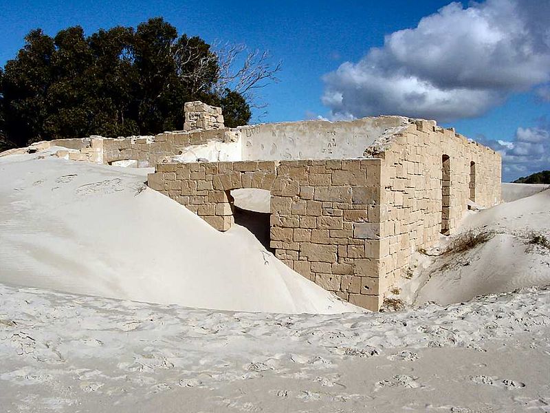 800px-Eucla_Telegraph_Station_DSC04567.JPG