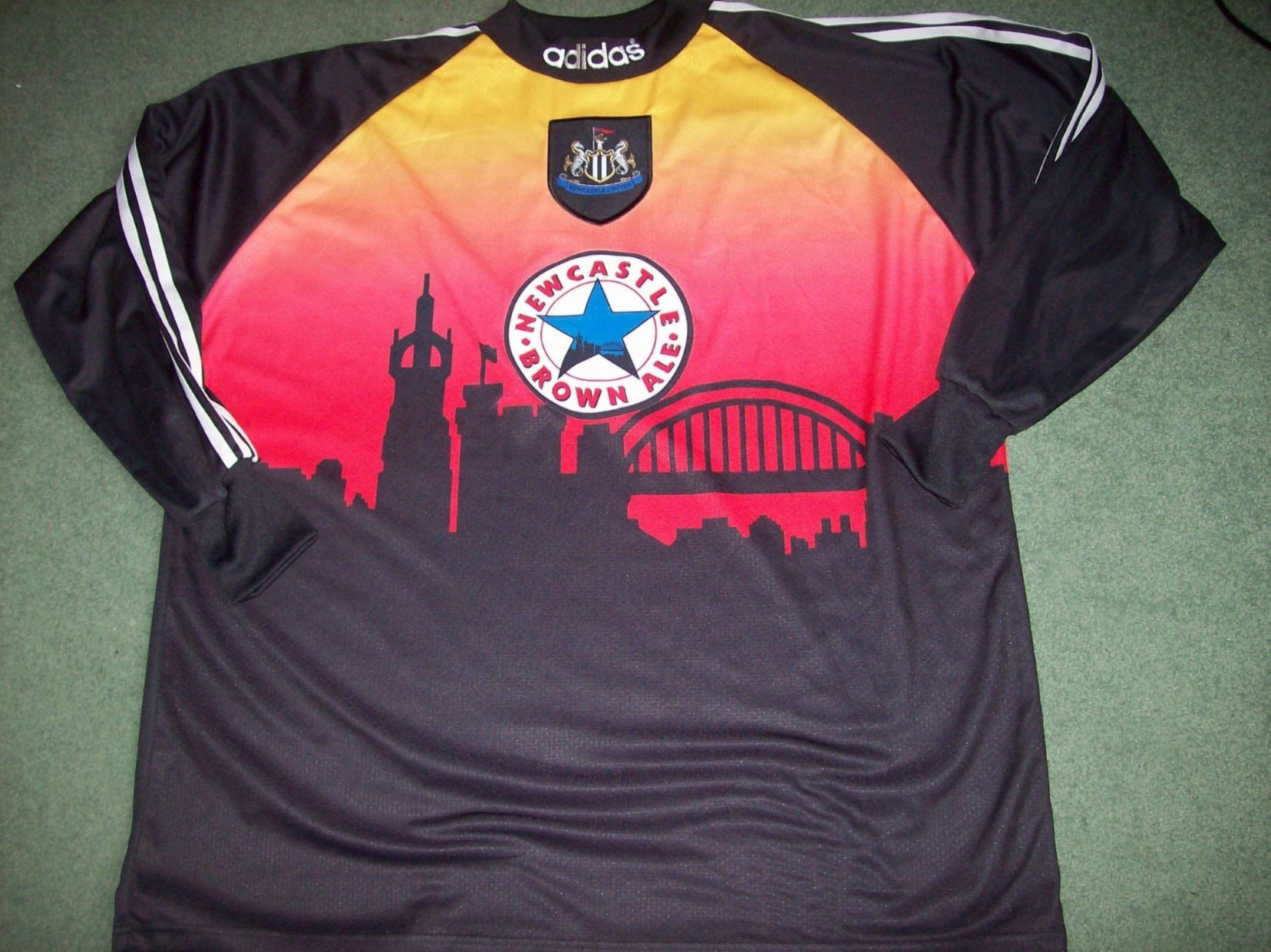 1996-1997-newcastle-united-gk-goalkeeper-football-shirt-adults-xxl-top-jersey-2357-p.jpg