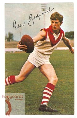 main_1971_vfl_mobil_football_card_photo_portraits_15_peter_bedford_south_melbourne.jpg
