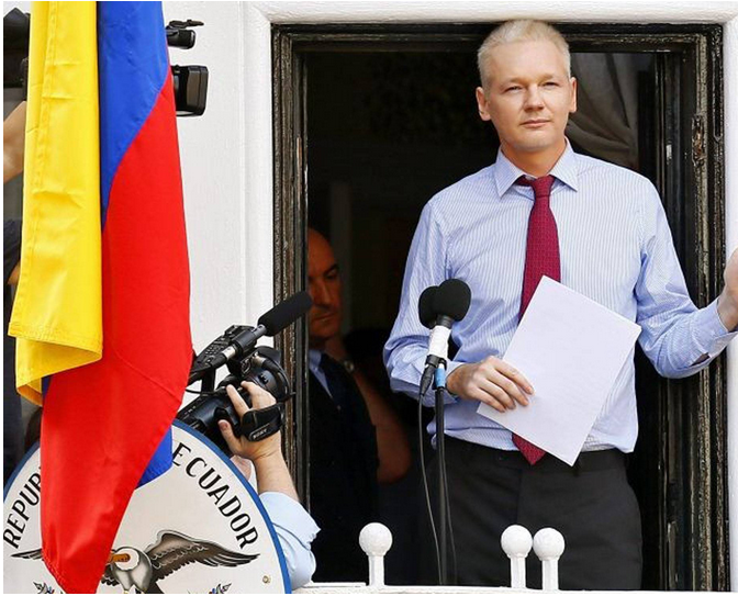 Assange-at-Ecuadorian-Embassy-June-16-2013.png