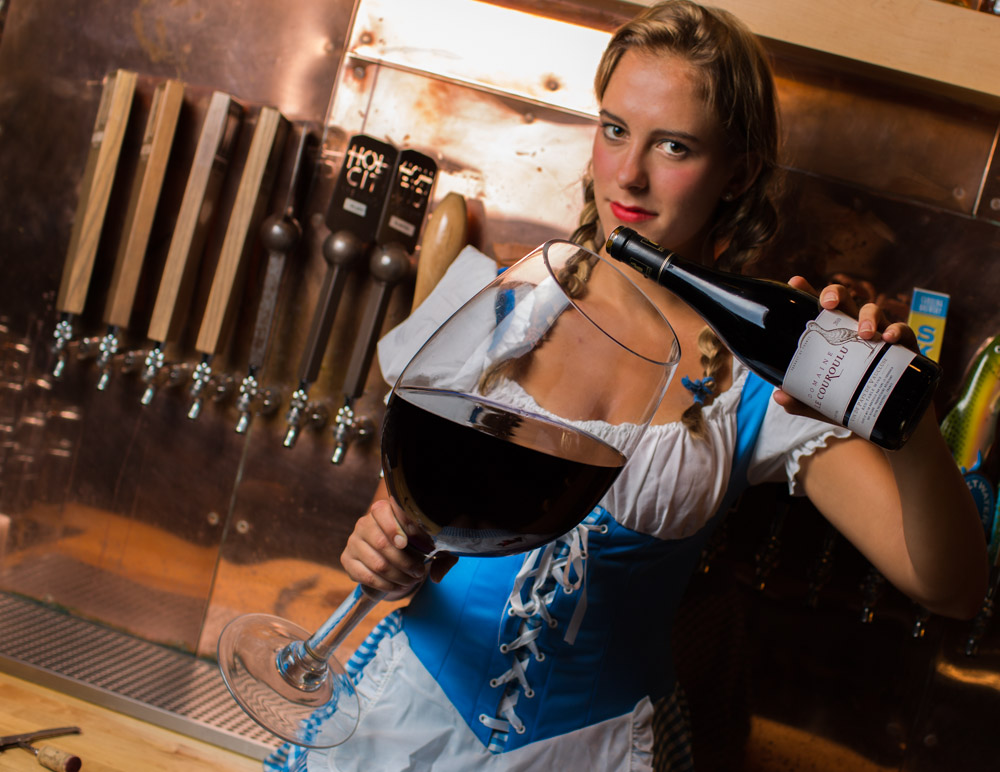 wine-awesomeness-october-fest-big-wine-glass-abigail-9749-web.jpg