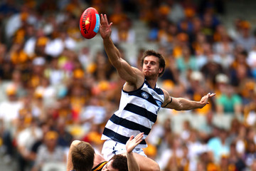 AFL+Rd+2+Hawks+v+Cats+dsXgPJmdOn9m.jpg