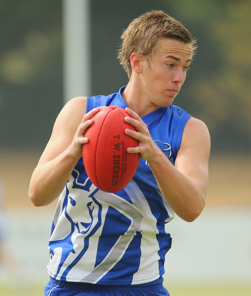 Trent+Dumont+North+Melbourne+Kangaroos+Training+6tUFCNS-Njjl.jpg