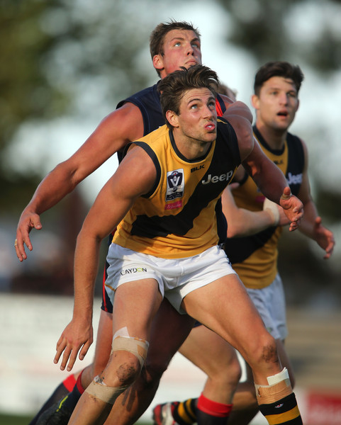 Shaun+Hampson+VFL+Rd+1+Coburg+v+Richmond+vxEjBQ5EcSml.jpg