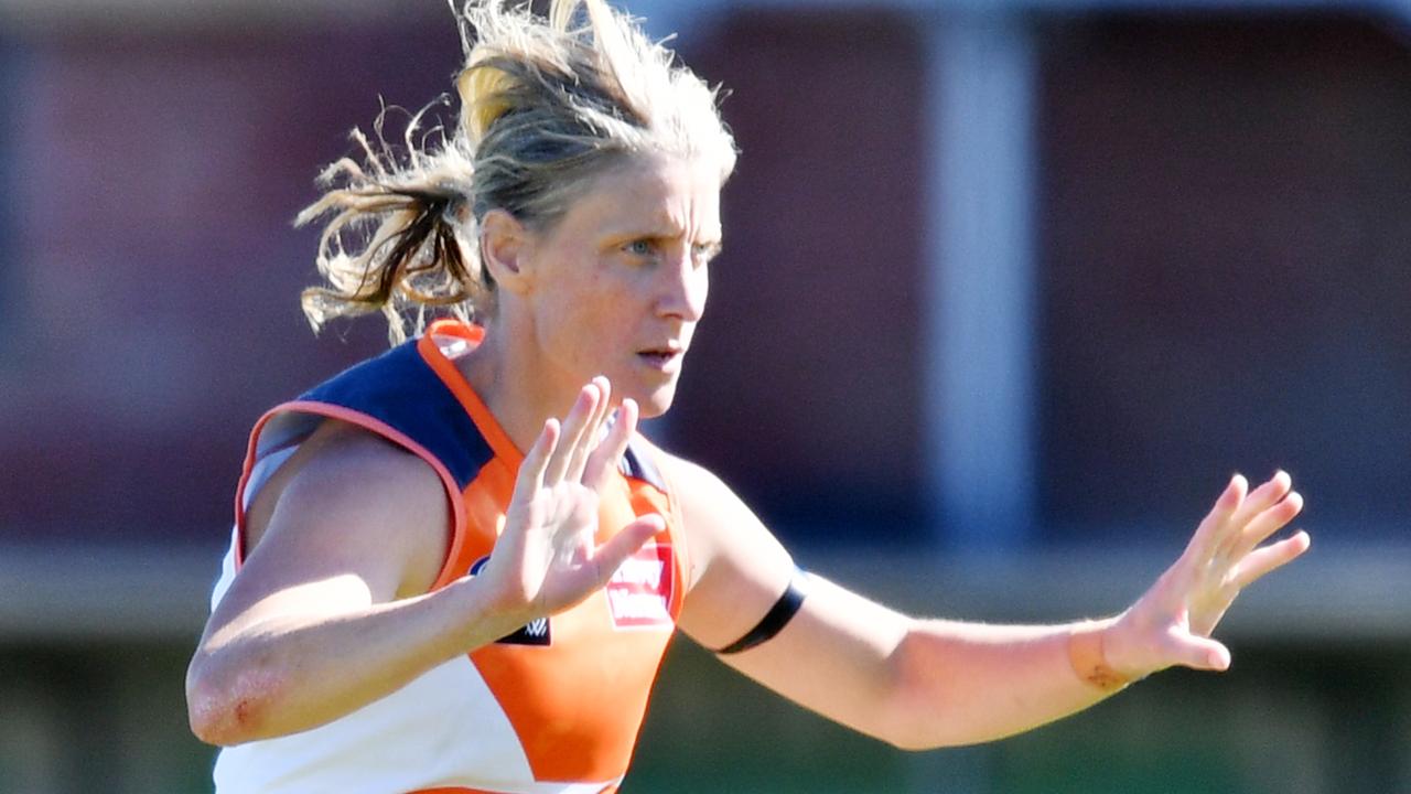 Cora Staunton’s Gaelic football talents translate beautifully to the Aussie game. Picture: AAP