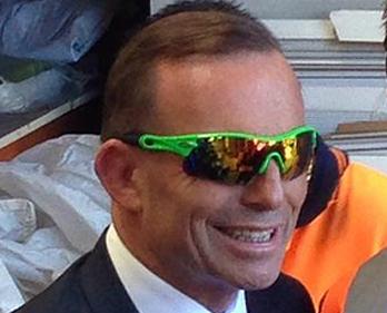 Tony%20Abbot%20sunnies_1509600324.PNG