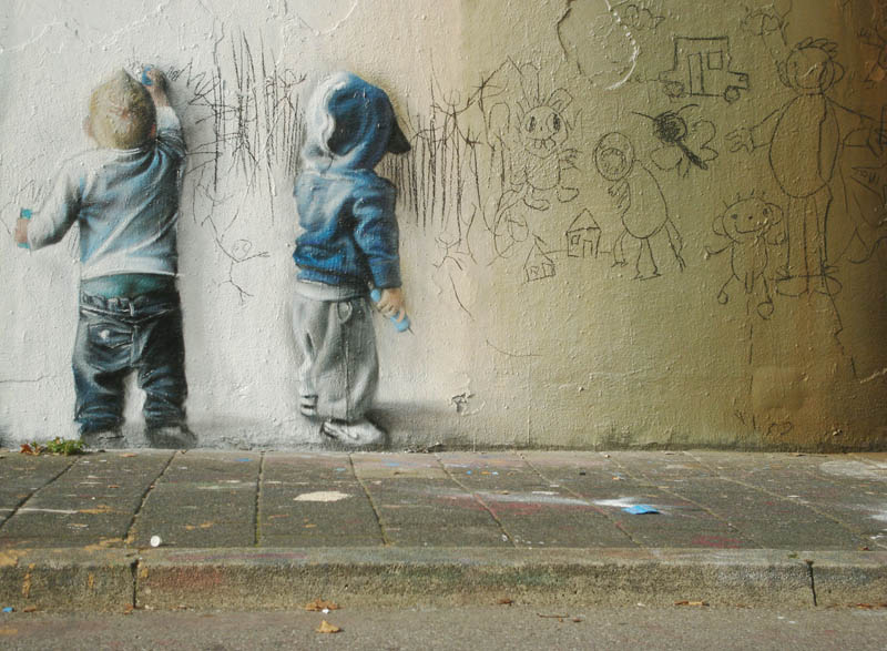 street-art-mural-graffiti-two-kids-scrawling-drawing-on-wall-delft-codex-intferno.jpg