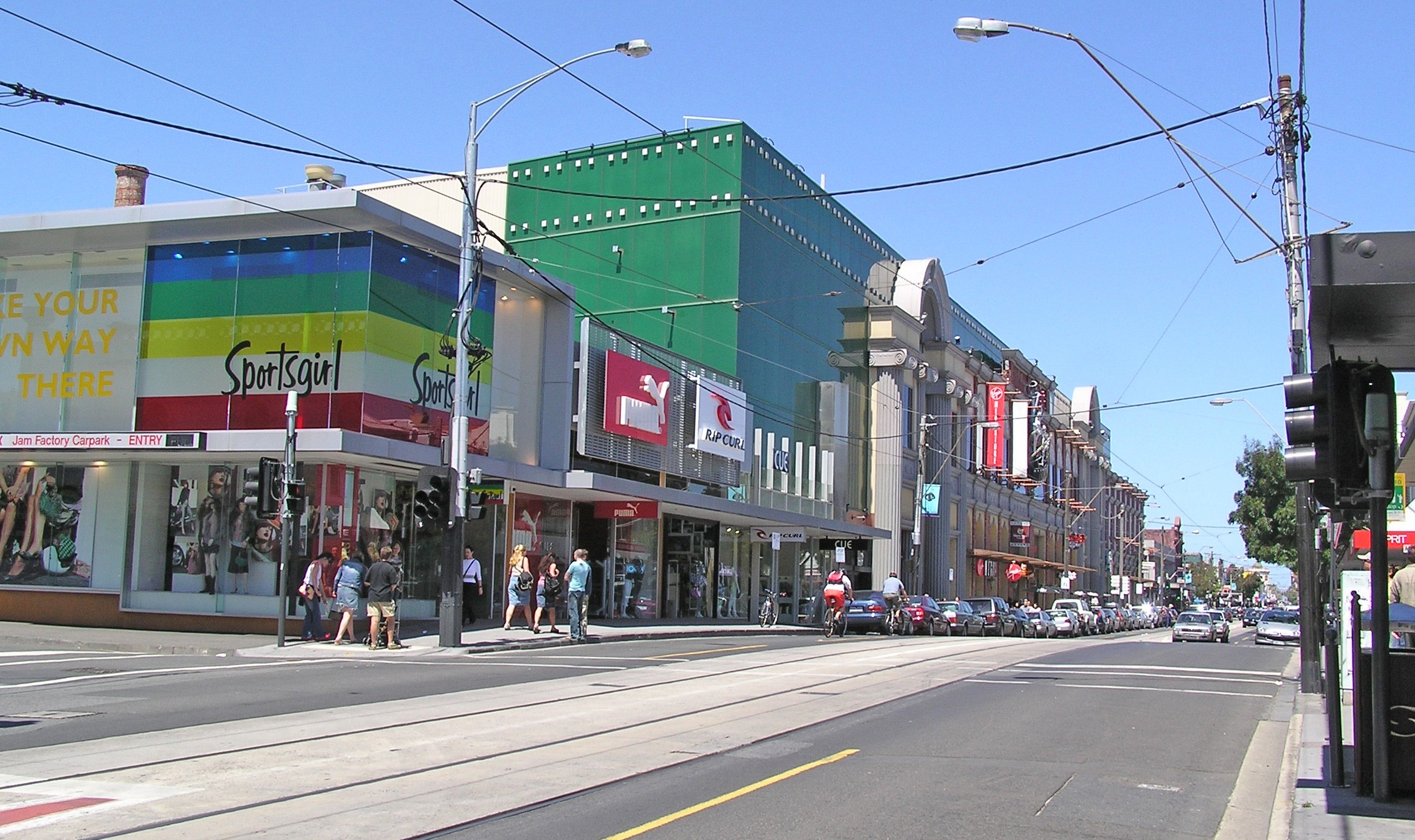 Chapel_St_in_South_Yarra.jpg