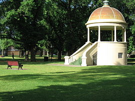 270px-Fitzroy_Memorial_Rotunda.jpg