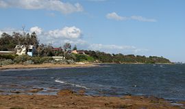 270px-Watkins_Bay_Beaumaris_Victoria.jpg