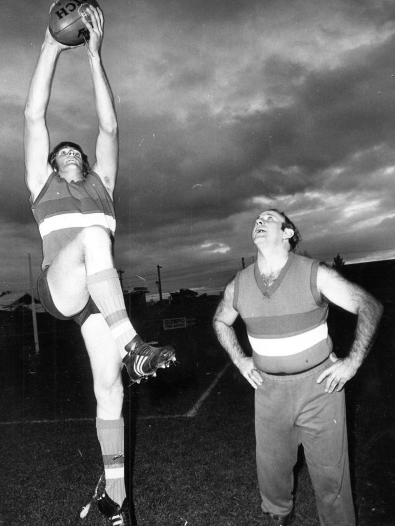 Barry Round (left) started his footy career with Footscray in 1969