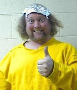 tin-foil-hat-1002-cropped.jpg