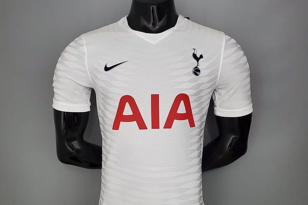 0_Tottenham-shirt.jpg