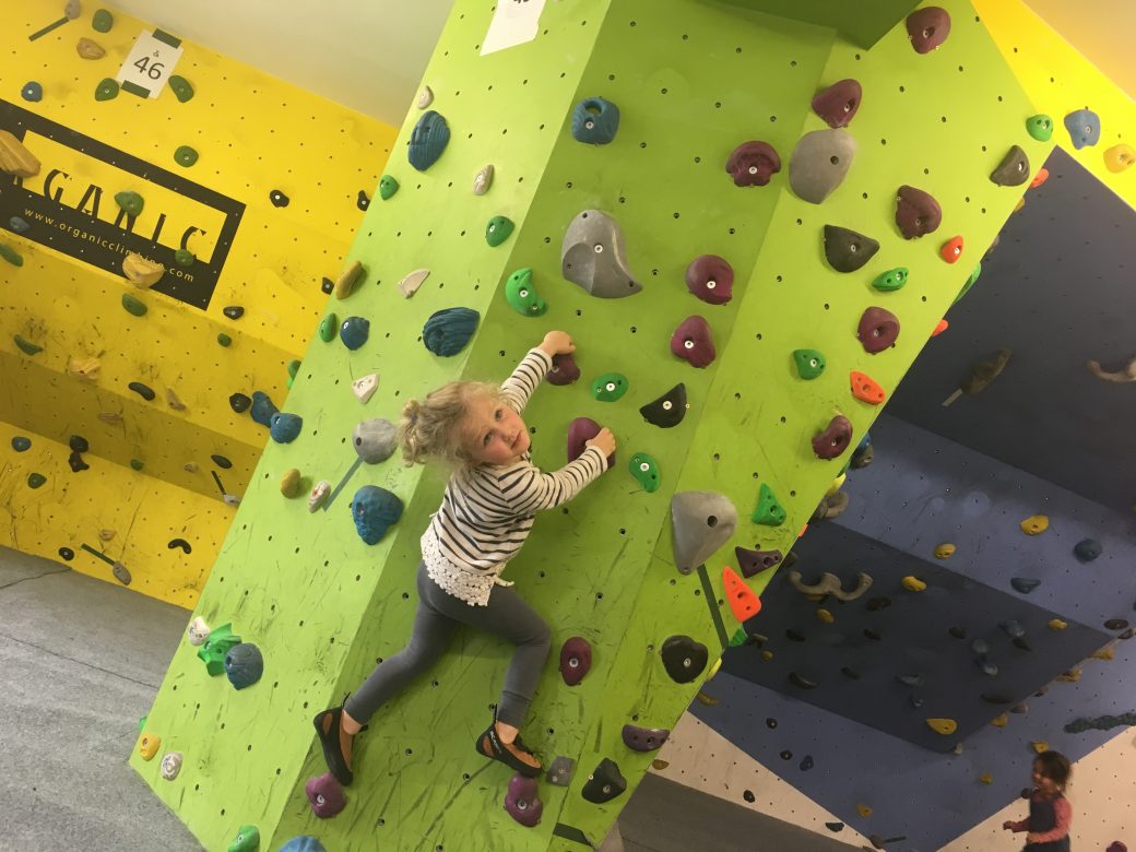 the-climbing-academy-kids-1040x780.jpg