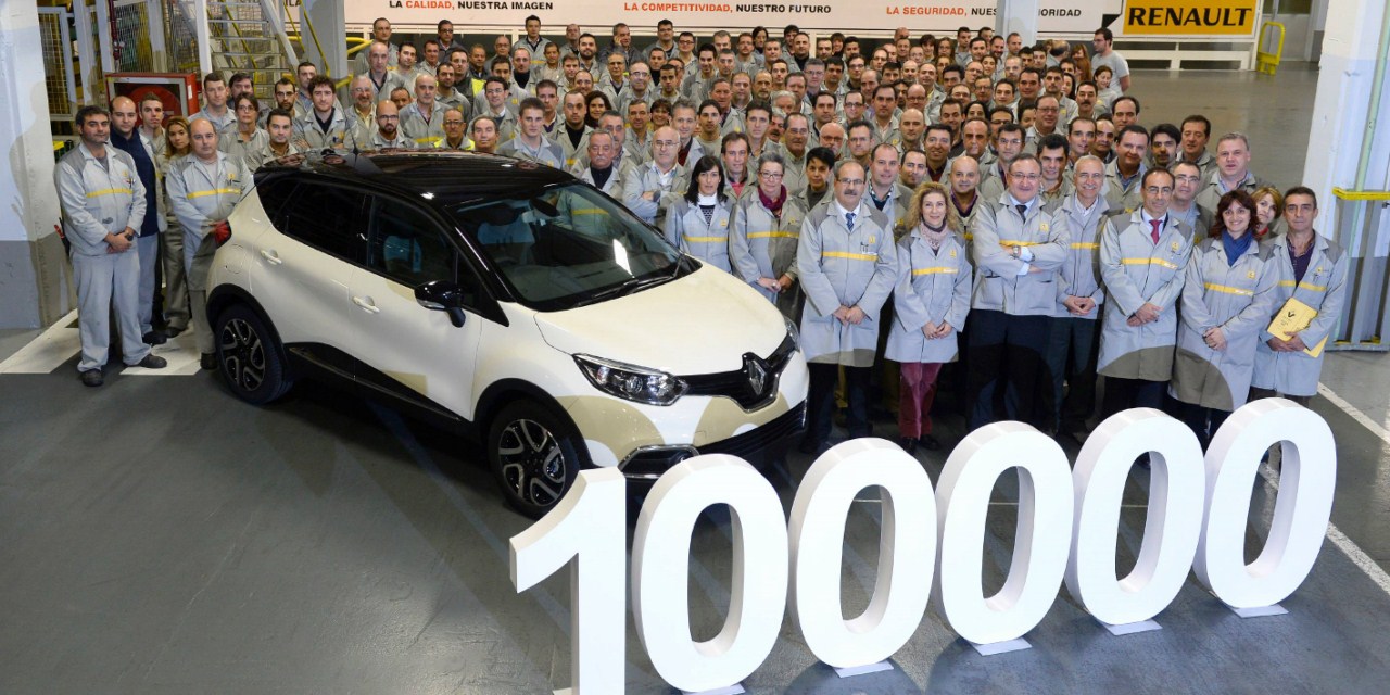 Renault-Captur-100000th.jpg