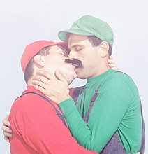 Mario-and-Luigi-Kissing-Main.jpg