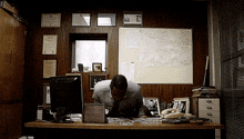 flipsdesk.gif