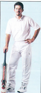 1996+Ricky+Ponting+Kookaburra_0002.jpg