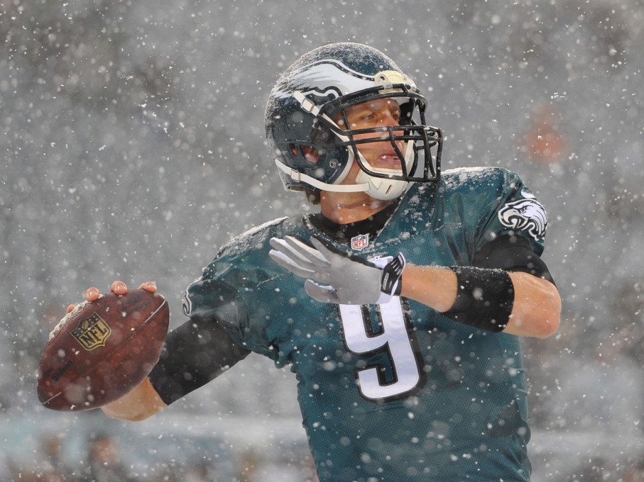 nick-foles-eagles-lions-snowbowl-937x702.jpg