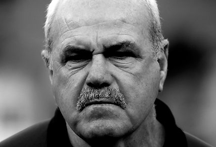 leigh-matthews.jpg