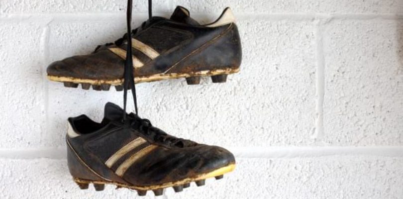How-to-properly-clean-football-boots-to-make-them-last-longer-2-810x400.jpg