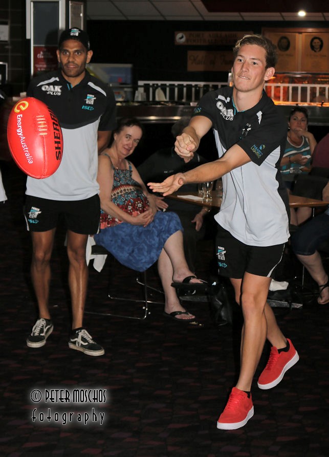 2017%20Draftees%20Talking%20Footy%20Pics%20036.jpg