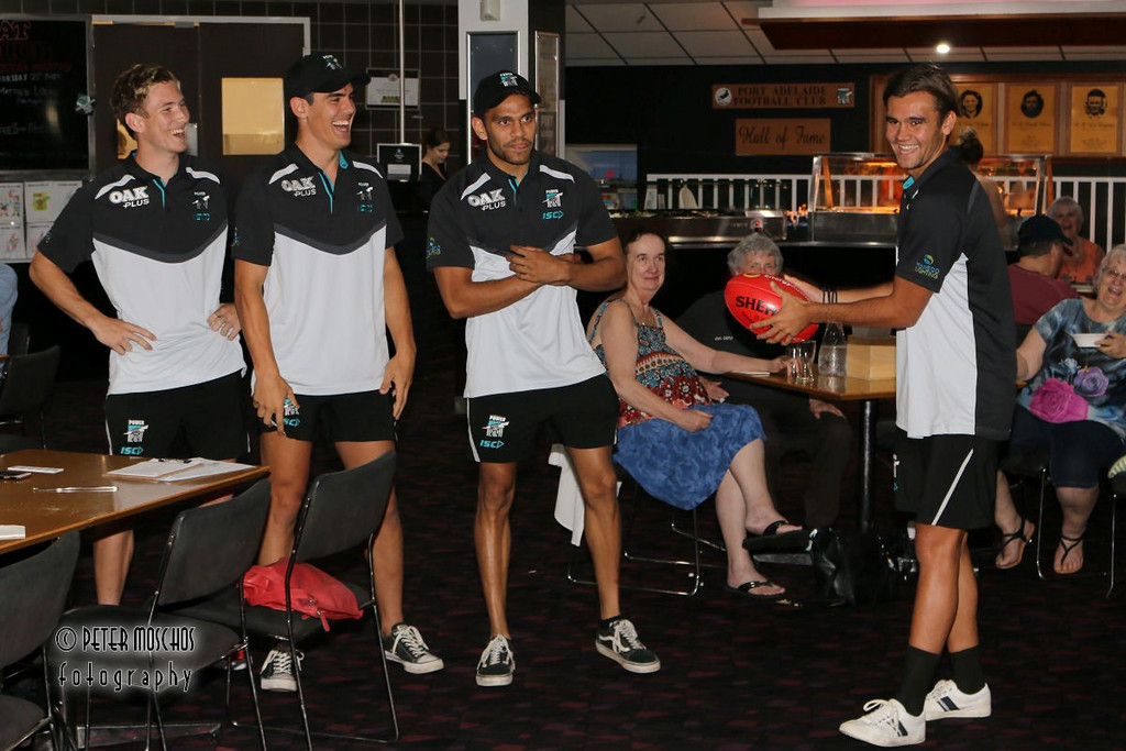 2017%20Draftees%20Talking%20Footy%20Pics%20042.jpg