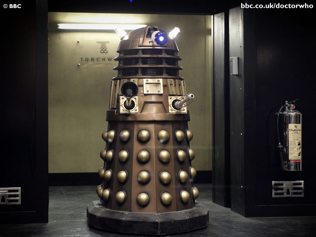 dalek-the-creatures-of-doctor-who-4839638-1024-768.jpg