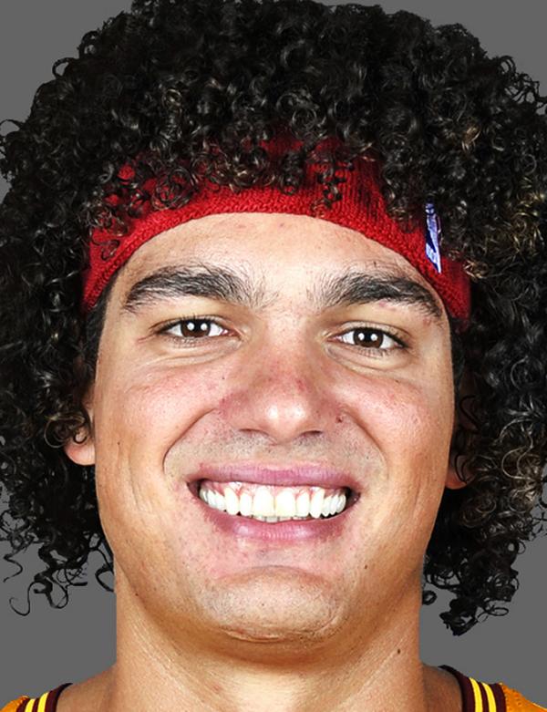 anderson-varejao-basketball-headshot-photo.jpg