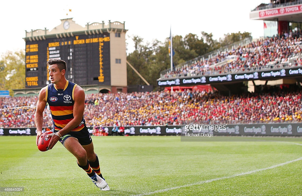 taylor-walker-of-the-crows-looks-upfield-during-the-round-one-afl-picture-id468645024