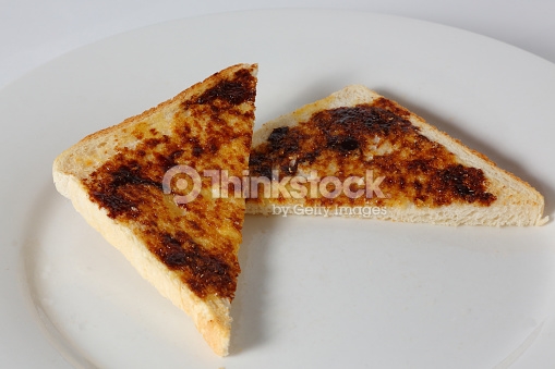 vegemite-on-toast-picture-id494150933