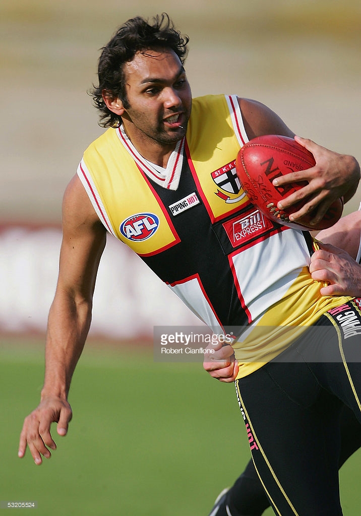 xavier-clarke-of-the-saints-in-action-during-the-stkilda-saints-at-picture-id53205524