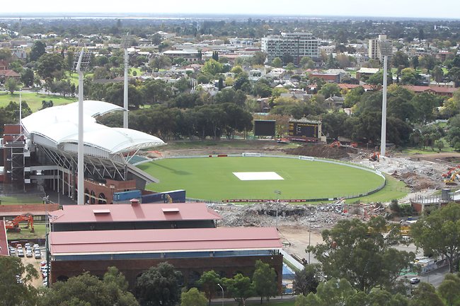 337388-adelaide-oval-demolition.jpg