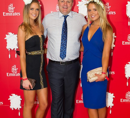 Billy-Brownless-with-daughters-Ruby-and-Lucy-Emirates-Stakes-Day-2014-500x455.jpg