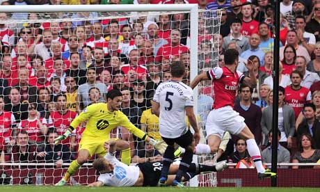 Olivier-Giroud-Arsenal-v--008.jpg