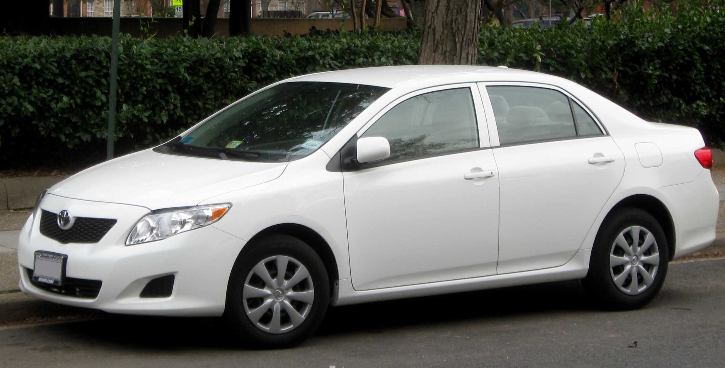 09_Toyota_Corolla.jpg