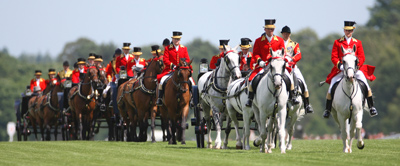 400AscotRoyal-Procession.jpg