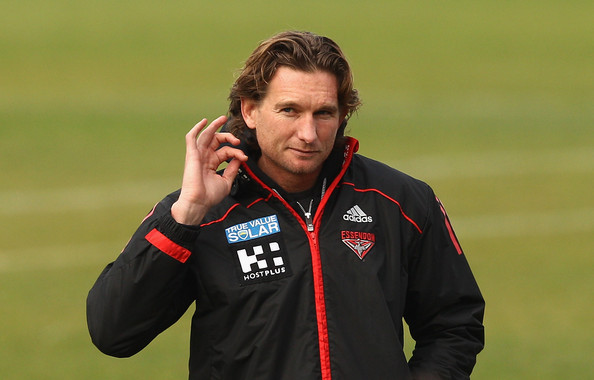 James+Hird+Essendon+Bombers+Training+Session+b-rgOZJXEQ-l.jpg