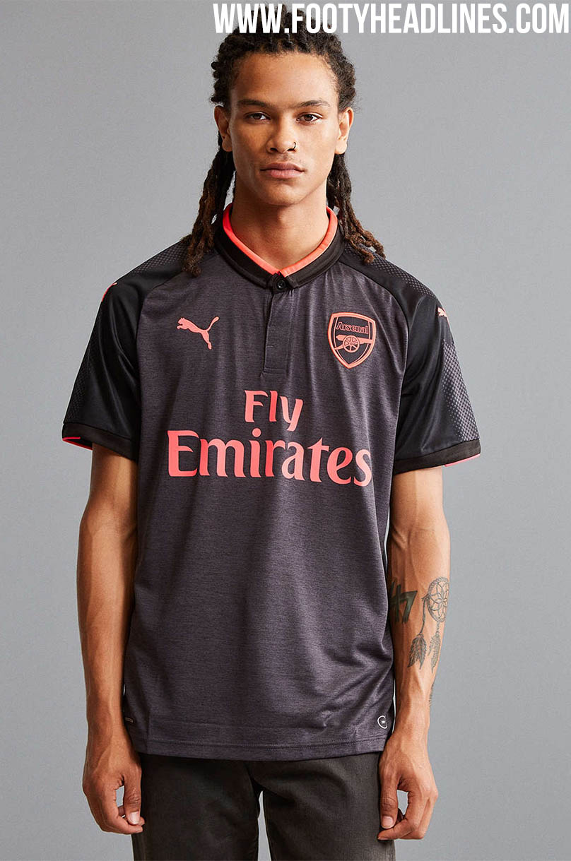 arsenal-17-18-home-away-and-third-kit%2B%25282%2529.jpg